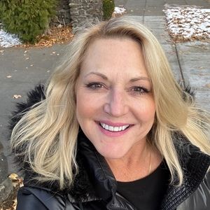 Meet your Posher, Tina